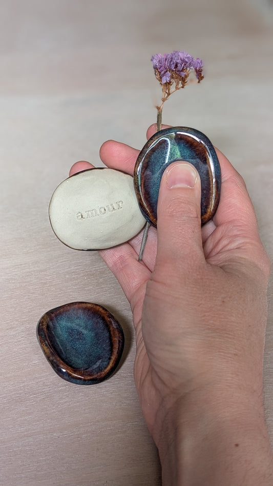 grigri pierre d'apaisement worry stone 
